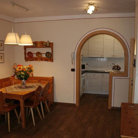 Casa Basilio Apartamento Predazzo Quarto foto