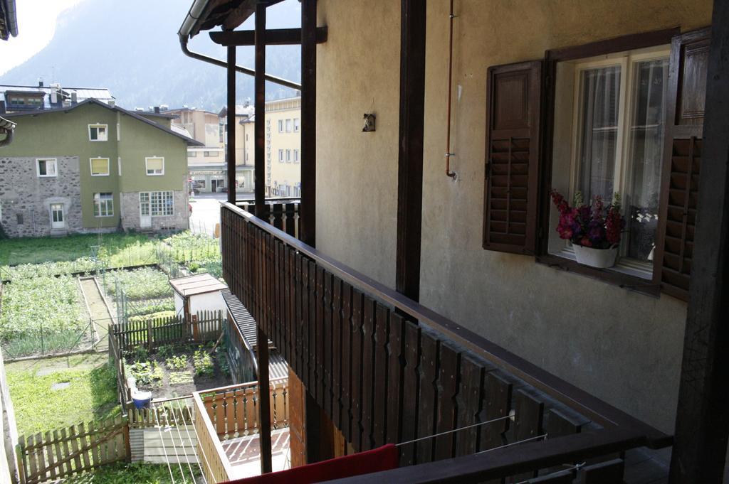 Casa Basilio Apartamento Predazzo Quarto foto